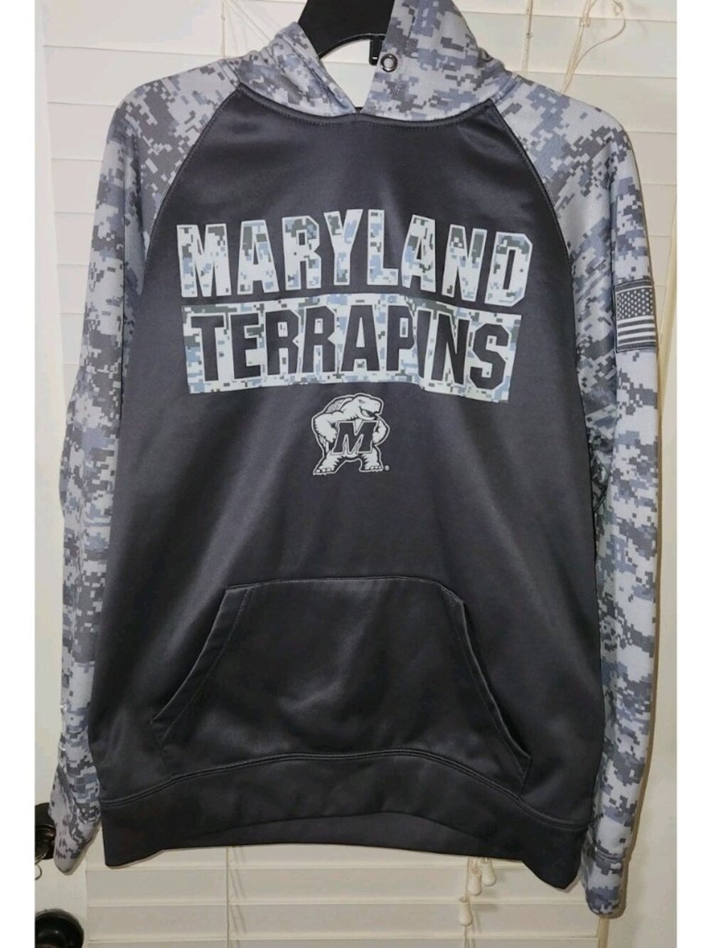 MARYLAND TERRAPINS Hoodie Colosseum Digital Camo  Sweatshirt Mens MEDIUM